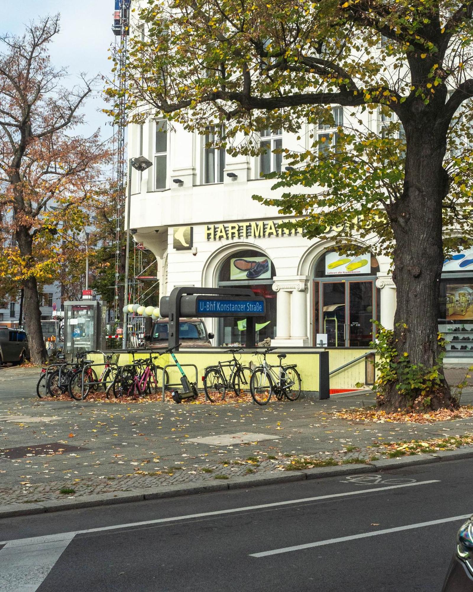 Jomi Stays, Brandenburgische Strasse 16 - Wohnen Beim Kurfuerstendamm Berlin
