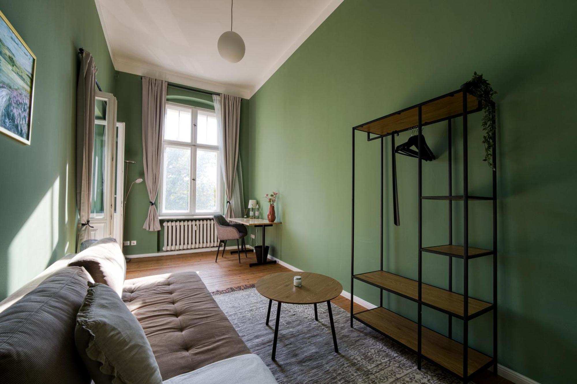 Jomi Stays, Brandenburgische Strasse 16 - Wohnen Beim Kurfuerstendamm * Berlin