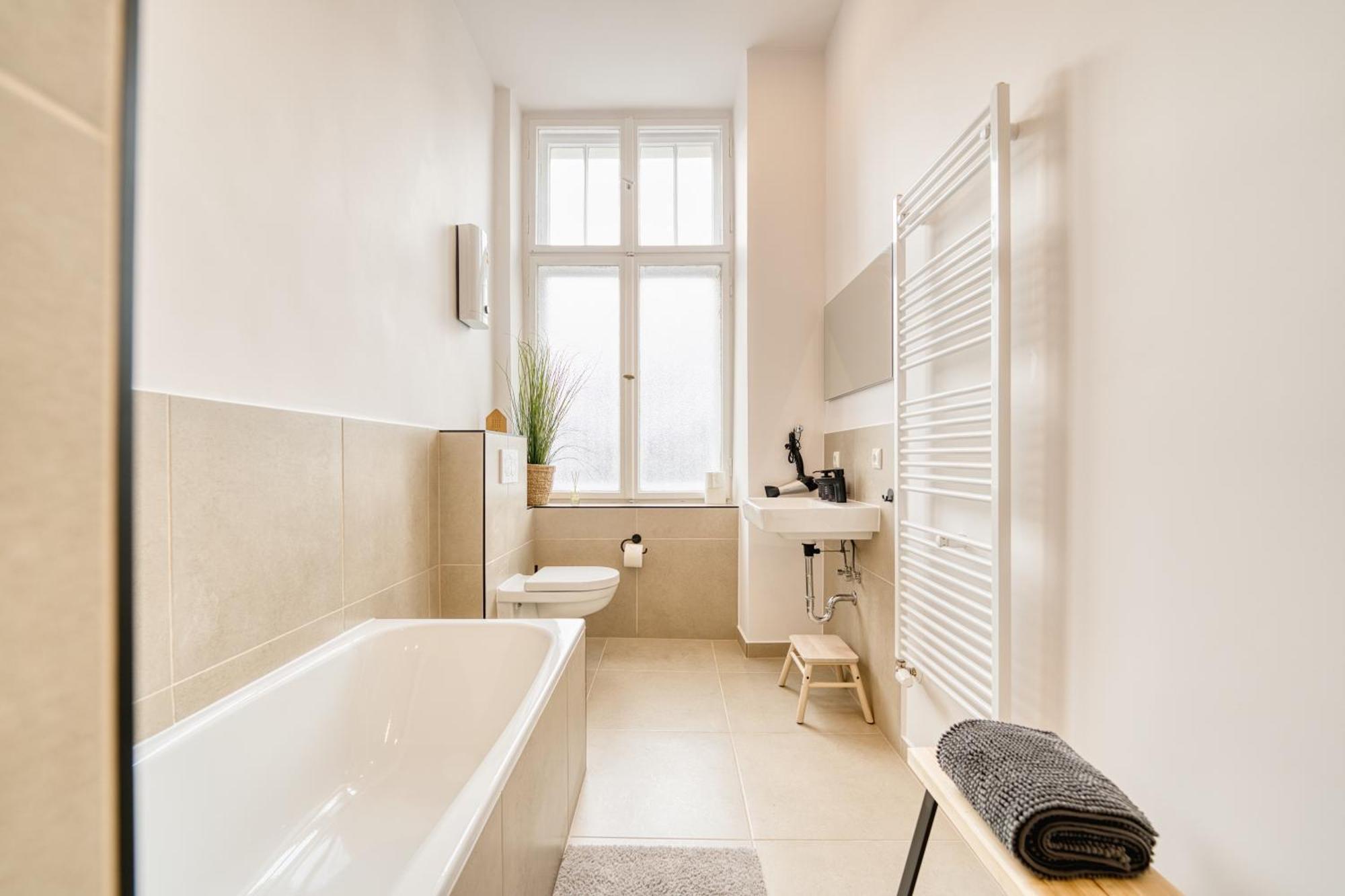 Jomi Stays, Brandenburgische Strasse 16 - Wohnen Beim Kurfuerstendamm Homestay *