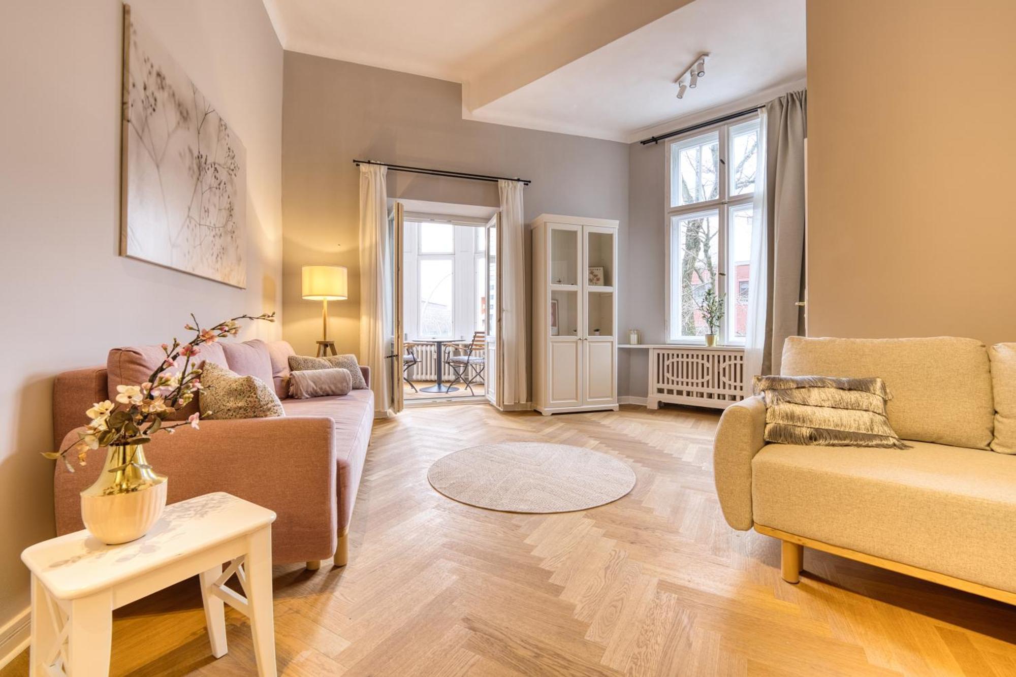 Jomi Stays, Brandenburgische Strasse 16 - Wohnen Beim Kurfuerstendamm *