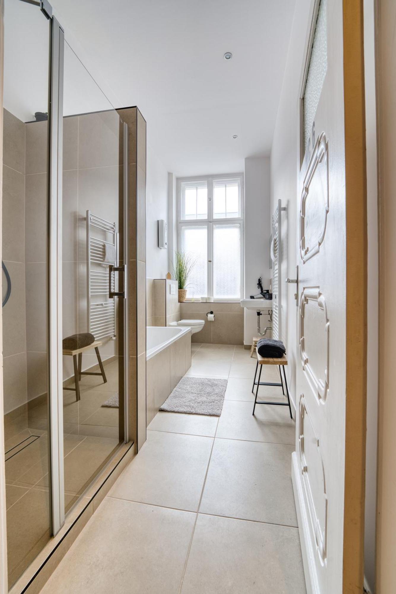 Jomi Stays, Brandenburgische Strasse 16 - Wohnen Beim Kurfuerstendamm Homestay *